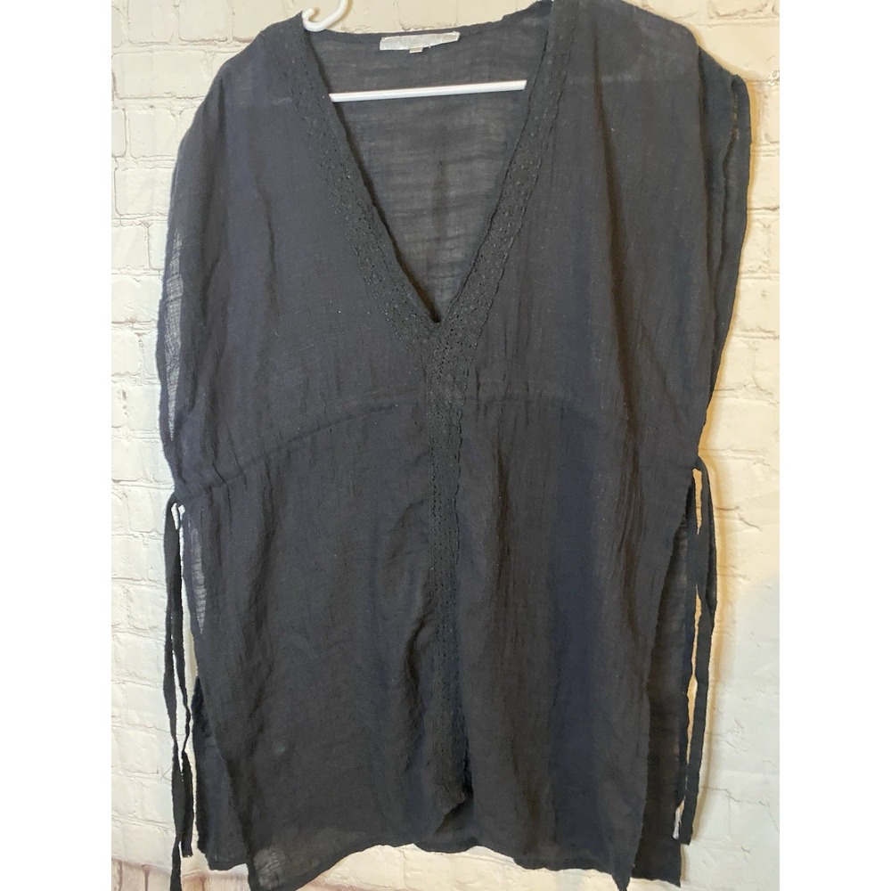 Fabulous Short Sleeve Black Top Swim Cover, Layer Size S/M!!